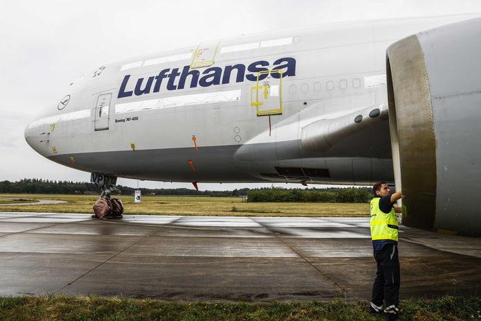 Er moeten nog een miljoen dossiers afgewerkt worden, aldus Lufthansa.