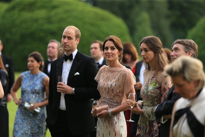 Prins William en prinses Kate naast Rose Hanbury.