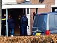De politie doet onderzoek met de forensische dienst.