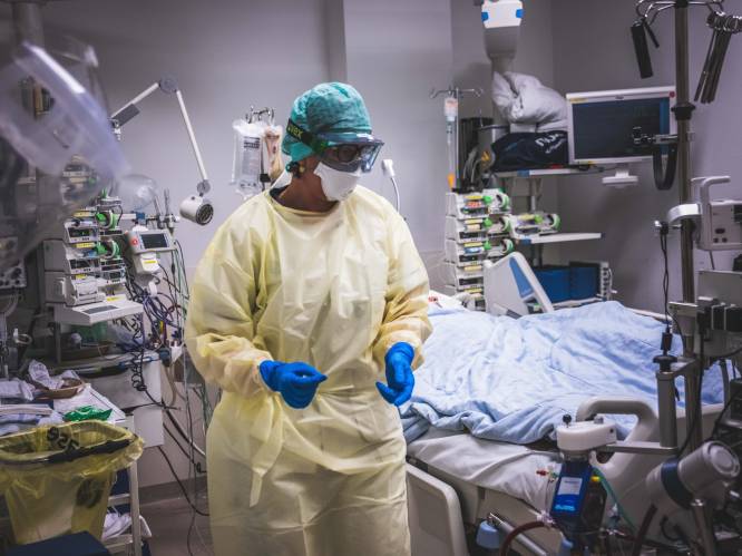 “Zware operatie? Drie weken wachten, a.u.b.”: ziekenhuizen bezwijken, en beterschap niet meteen in zicht