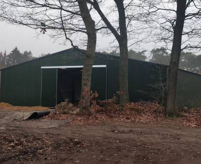 Kritiek op bouw loods voor caravans op  landgoed Renkum