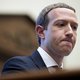 Facebook krijgt klappen op de beurs: Mark Zuckerberg verliest miljarden dollars op enkele uren tijd