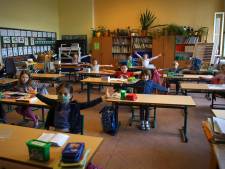 Vers un assouplissement des mesures à l’école? “Un retour général des élèves doit être discuté”