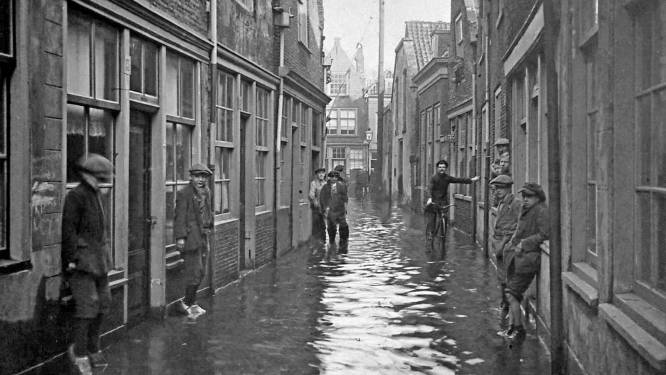 Watersnoodhulp in 1916 kwam uit Dordrecht, maar ging aan de neuzen van Dordtenaren voorbij