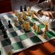 Schaakles verplicht in het basisonderwijs, helpt dat kinderen in hun ontwikkeling?