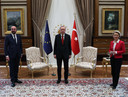 Charles Michel, président du Conseil européen, le président turc Recep Tayyip Erdogan et la présidente de la Commission européenne Ursula von der Leyen
