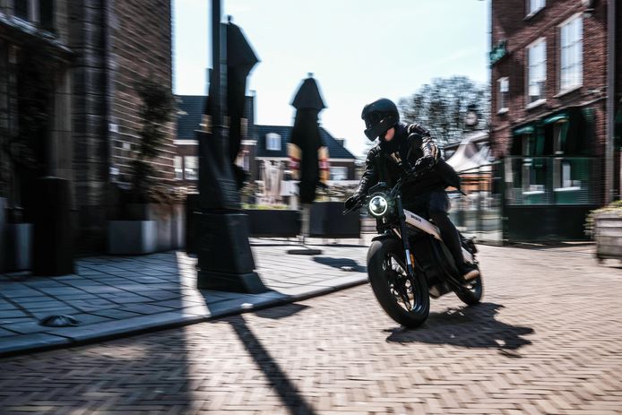 De Brekr in actie in de binnenstad van Doetinchem.