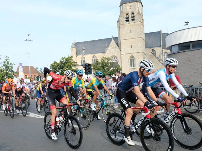 Wielerfans genieten van WK-peloton dat door Mechelen en Bonheiden raast: “Unieke kans om renners zo dicht bij huis aan het werk te zien”