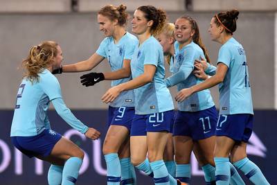 Vrouwenvoetbal blijft groeien