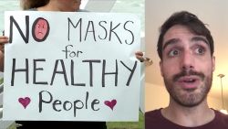 "Het is mijn recht om geen reddingsvest te dragen": comedian vergelijkt hoe 'anti-maskers' zouden klinken ten tijde van de Titanic