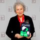Margaret Atwood en Bernedine Evaristo delen de Man Booker Prize 2019