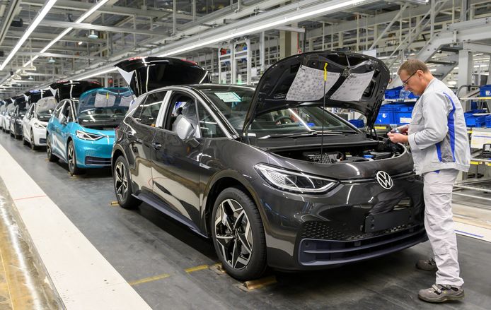 Ook de productie van de elektrische Volkswagen ID.3 in het Duitse Zwickau moet eraan geloven. Vanaf aanstaande vrijdag staat de productieband stil