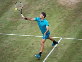 Federer gaat door met winnen in Halle