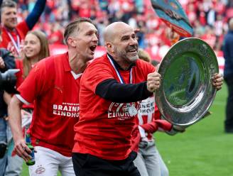 Peter Bosz vertelt hoe hij met PSV kampioen werd en geniet van het broodtrommeltje van André Ramalho: ‘Ik wil oeh’s en aah’s op de tribune’