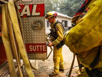 Opnieuw brandweerman omgekomen bij bosbranden Californië, bijna 50.000 mensen op de vlucht