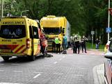 Fietser raakt zwaar gewond na botsing met vrachtwagen in Tilburg