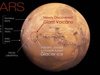 Nieuwe reusachtige vulkaan op Mars nu pas ontdekt