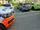 De politie heeft vrijdagavond op het Raghenoplein in Mechelen drie voertuigen bestuurlijk in beslag genomen wegens herhaald gevaarlijk rijgedrag.