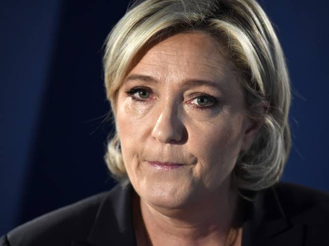 Franse rechter wil Marine Le Pen psychiatrisch laten onderzoeken omdat ze IS-foto's deelde op Twitter