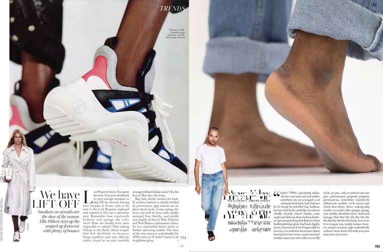 De pagina uit Vogue (links) en de persiflage (rechts) van Oet en Arngaard. Beeld 