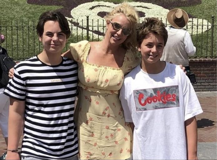 Britney Spears met zonen (Jayden James & Sean Preston).