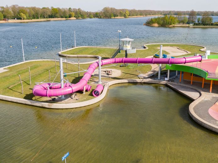 Strandbad Maarsseveen Opent Morgen De Deuren Maar Het Zwemwater Is Nog Retekoud Utrecht Ad Nl