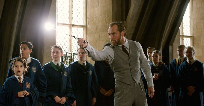 Jude Law in 'Fantastic Beasts: The Crimes of Grindelwald'