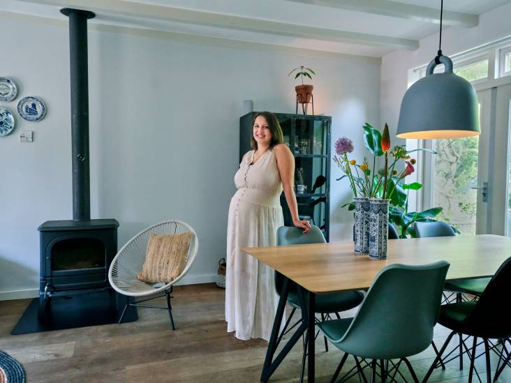 Mieke kocht het huis tegenover haar ouders: 
‘Nu helpen ze ons, hopelijk wij hén in de toekomst’