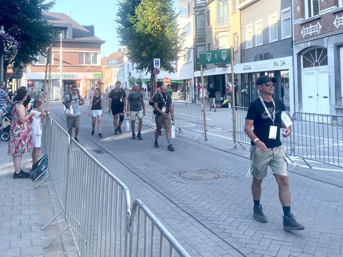 BORNEM - ex-profvoetballer Gilles De Bilde in de laatste rechte lijn richting de finish