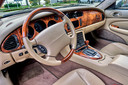 Het interieur van de Jaguar
