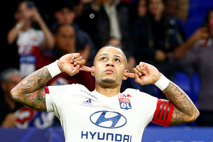 Depay doet weer van zich spreken met heerlijke goal ...