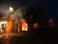 Vlammen slaan uit woning bij brand in Almelose woonwijk 