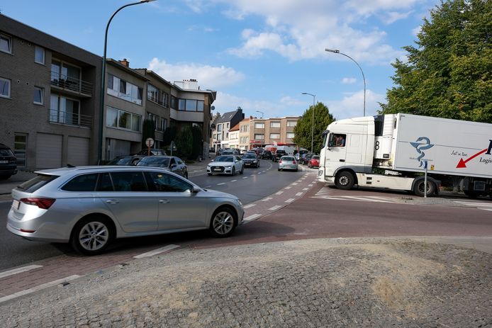 Nieuwe verkeersituatie in Zaventem: bestuurders mogen niet meer linksaf draaien