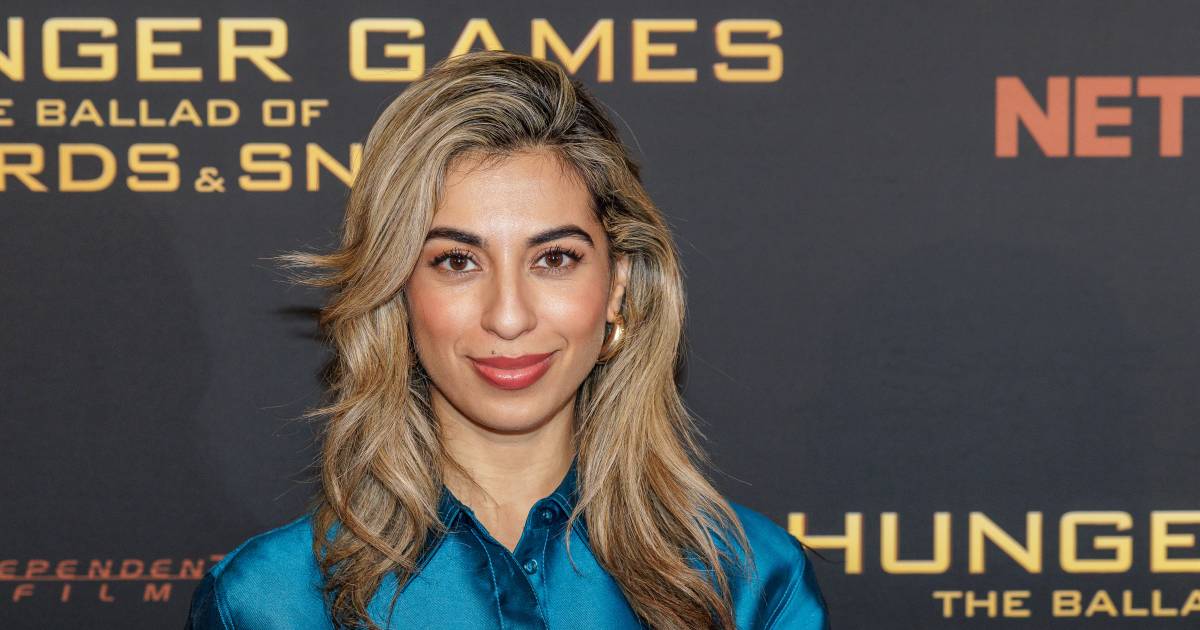 Hila Noorzai ‘opzettelijk aangereden’ door scooter met kapotte autoband tot gevolg: ‘Balen’.
