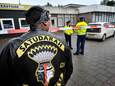 Een eerdere inval bij Satudarah in Enschede. In Apeldoorn werd een man gearresteerd die banden had met de verboden motorclub.