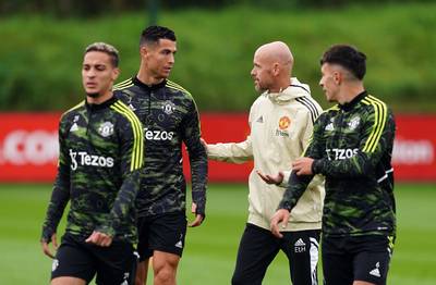 Football Talk. Cristiano Ronaldo opnieuw in selectie Man U - Burnley en Kompany pakken koppositie in Championship