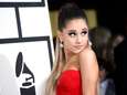 BINNENKIJKEN. Ariana Grande dokt 13 miljoen dollar voor glazen villa in Hollywood Hills