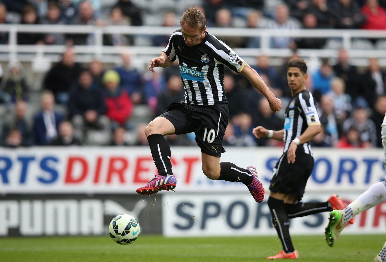 Voormalig Ajax-aanvoerder Siem de Jong. Hij verdedigt tegenwoordig het zwart-wit van Newcastle United. Beeld anp
