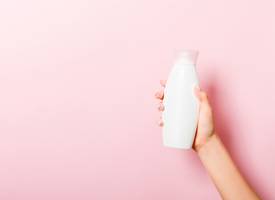 De kapper adviseert: dít is hoe vaak je conditioner moet gebruiken bij het haren wassen