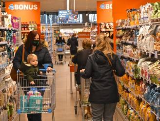 Supermarkten passen openingsuren aan in eindejaarsperiode om drukte te vermijden