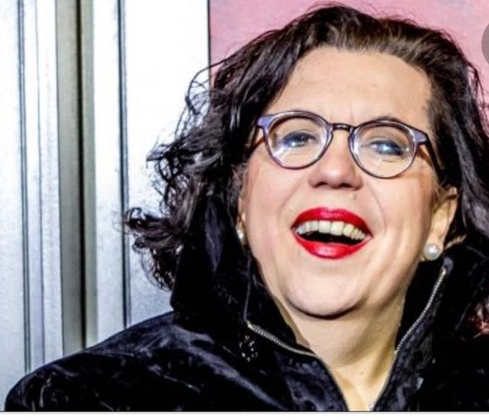 Francis van Broekhuizen treedt op tijdens Opera op de Parade in Den Bosch