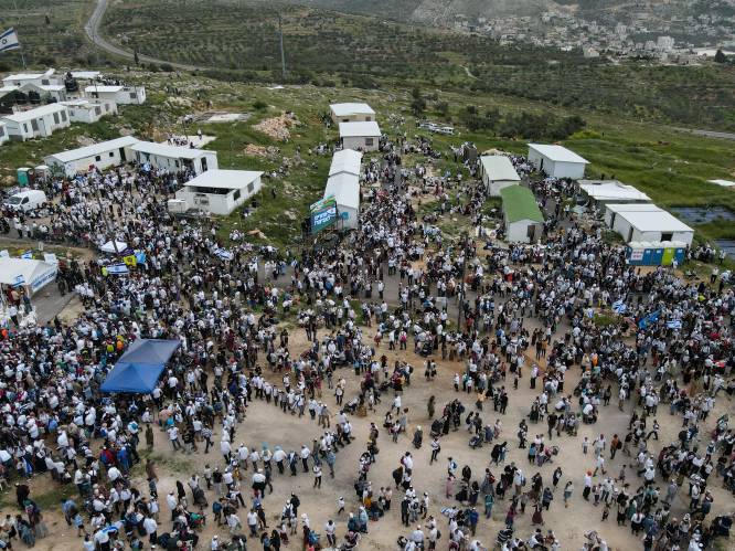 Duizenden Israëli's houden solidariteitsmars op Westelijke Jordaanoever