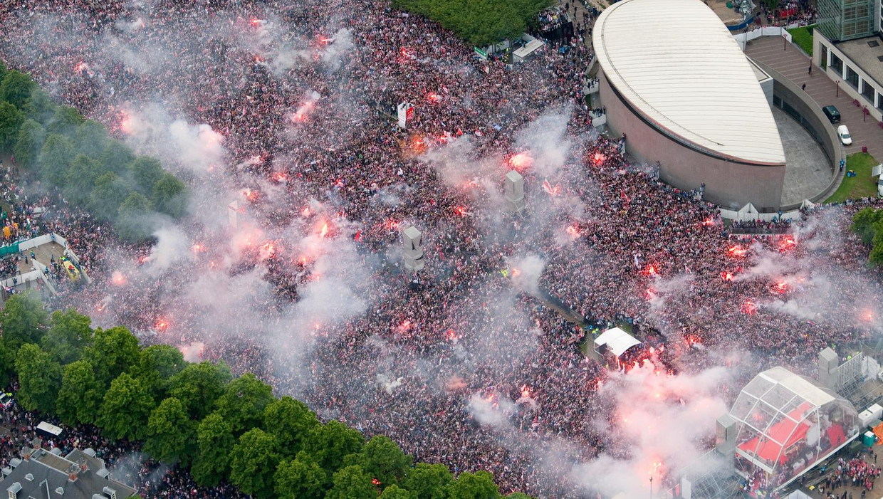 In 2011 werd Ajax voor het laatst gehuldigd op het Museumplein