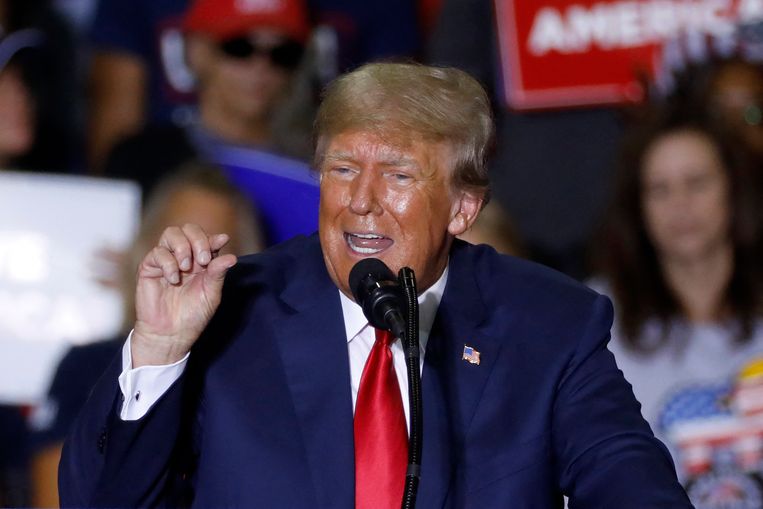 ‘Al lang voor hij presidentskandidaat was, had Donald Trump goede contacten met het Kremlin. Tien jaar geleden zei hij al dat Poetin weleens zijn nieuwe beste vriend zou kunnen worden.’ Beeld AFP