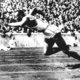 Jesse Owens: van held tot Oom Tom