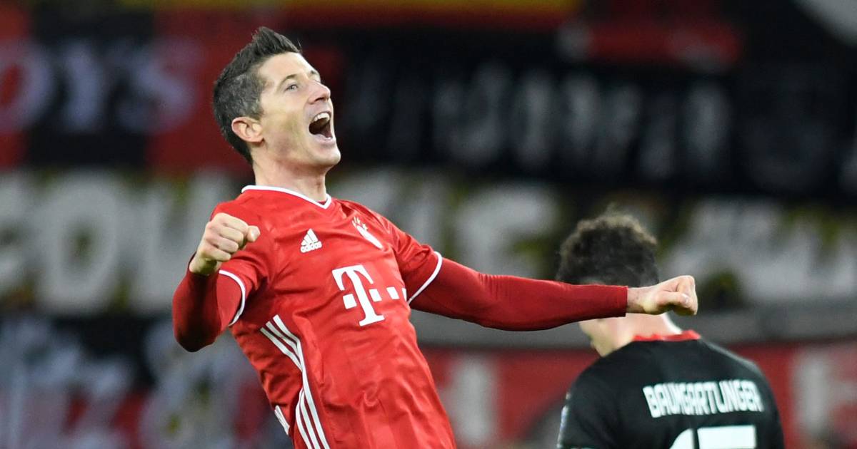 Lewandowski velt Leverkusen van Bosz in slotseconden en maakt Bayern koploper - De Gelderlander