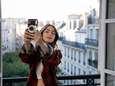 “Emily in Paris” revient pour une saison 2 et c’est sa patronne française qui l’annonce