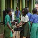 Oeganda gaat scholen sluiten om verspreiding ebola tegen te gaan