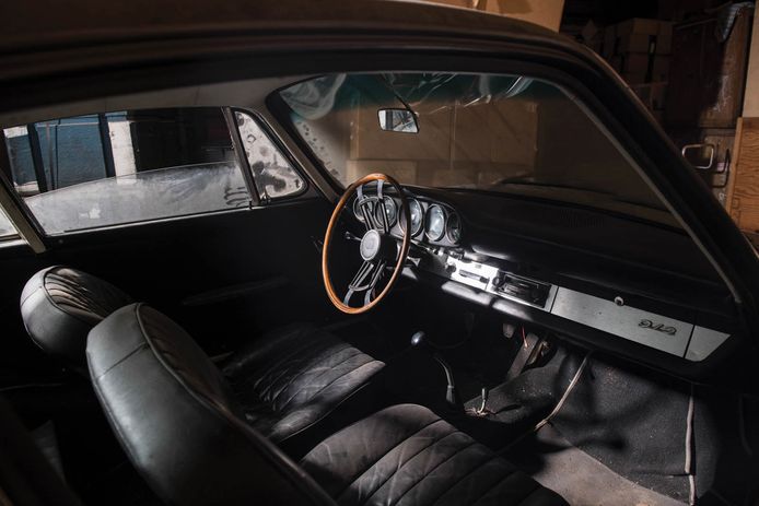 Het interieur zit er nog piekfijn uit