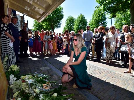Heksenvervolging herdacht in Oudewater: ‘Mensen belanden nu op een digitale brandstapel’
